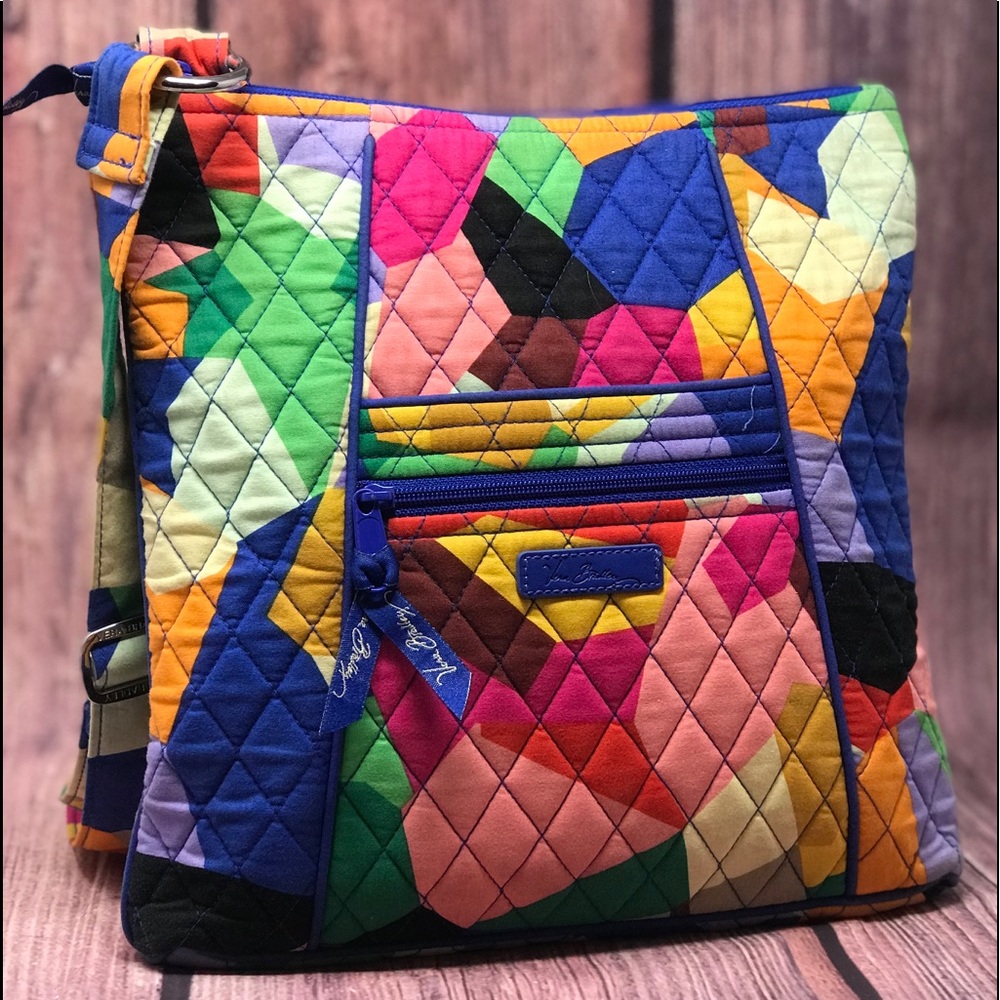Very rare Vera Bradley colorful tote ❤️ 💚 💛 💙